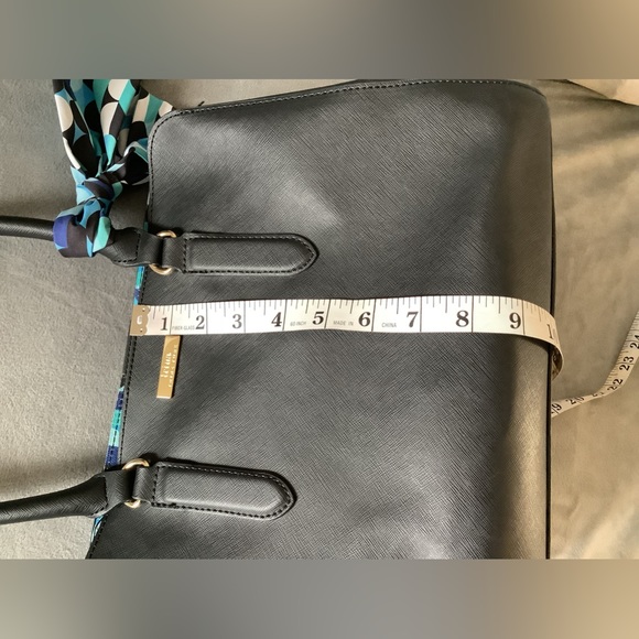 Elegant Trina Turk purse NWOT 🌹 - Picture 9 of 14